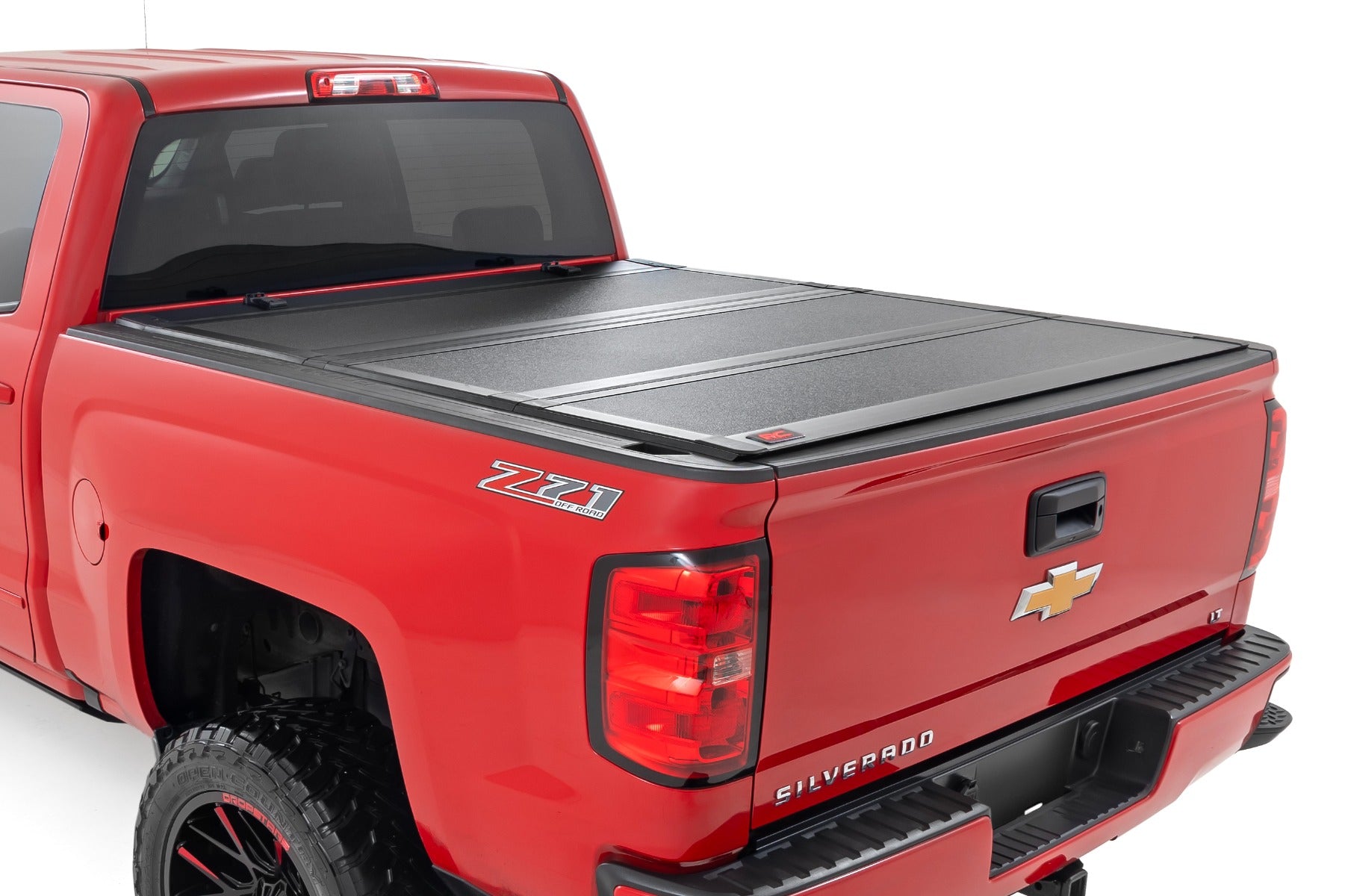 Rough Country Hard Tri-Fold Flip Up Bed Cover Chevy/GMC 1500/2500HD/3500HD (14-19)