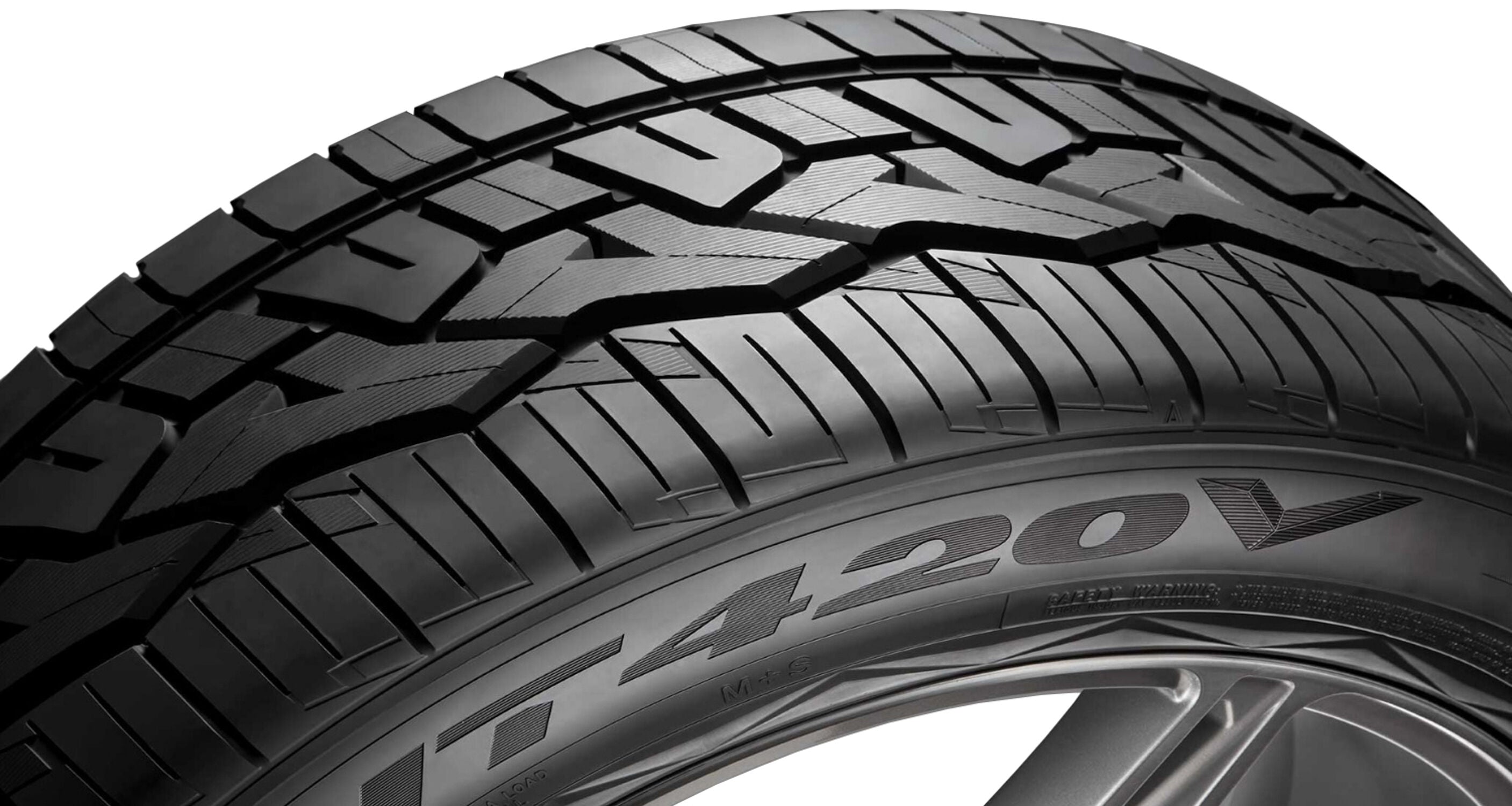 2 in Level Bundle w/ 22x9 Black Wheels & Nitto 420 Tires - 2wd/4wd