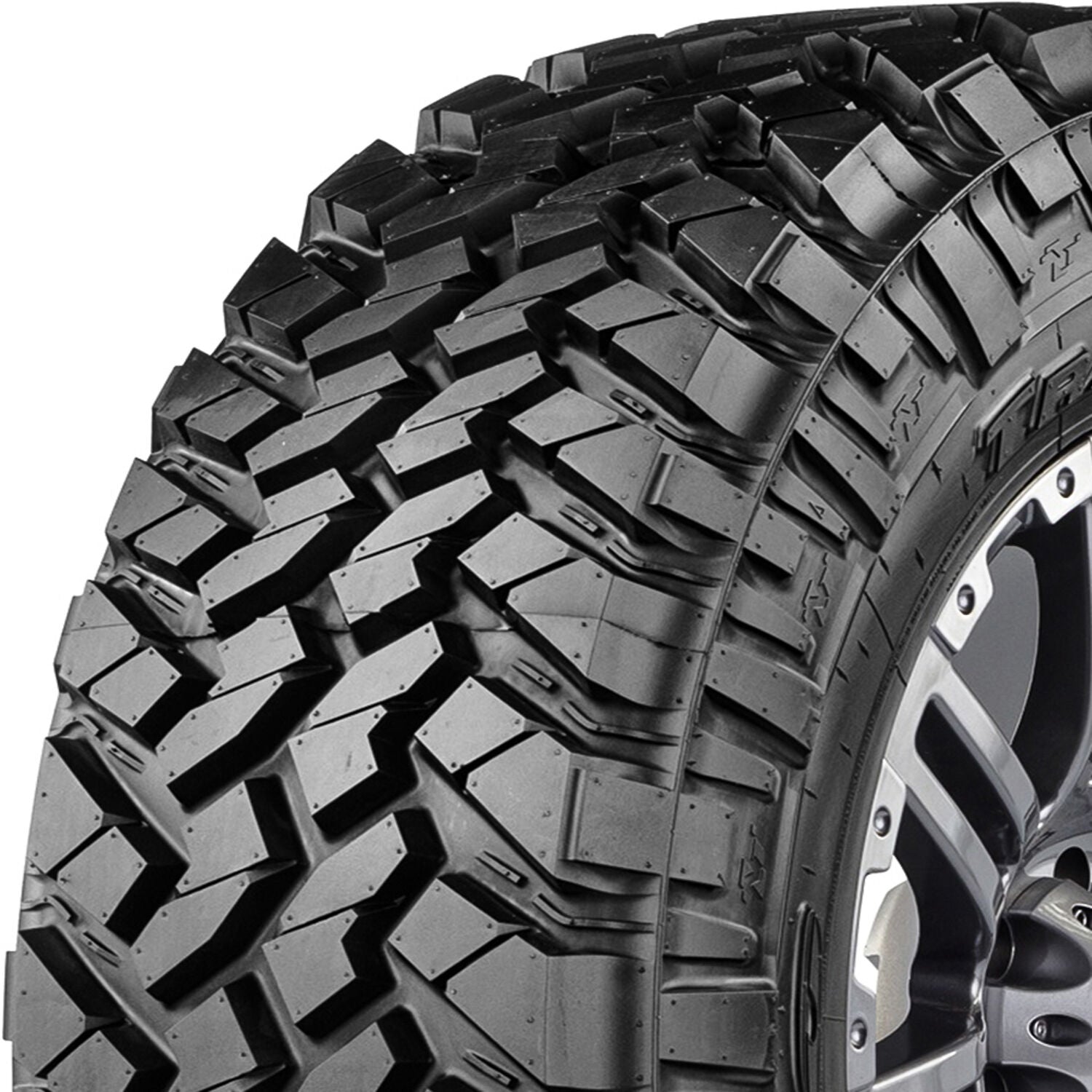 6 inch Lift N3 Bundle w/ 22x12 Bronze Black Wheels - 35in Nitto Trail Grapplers - 4wd