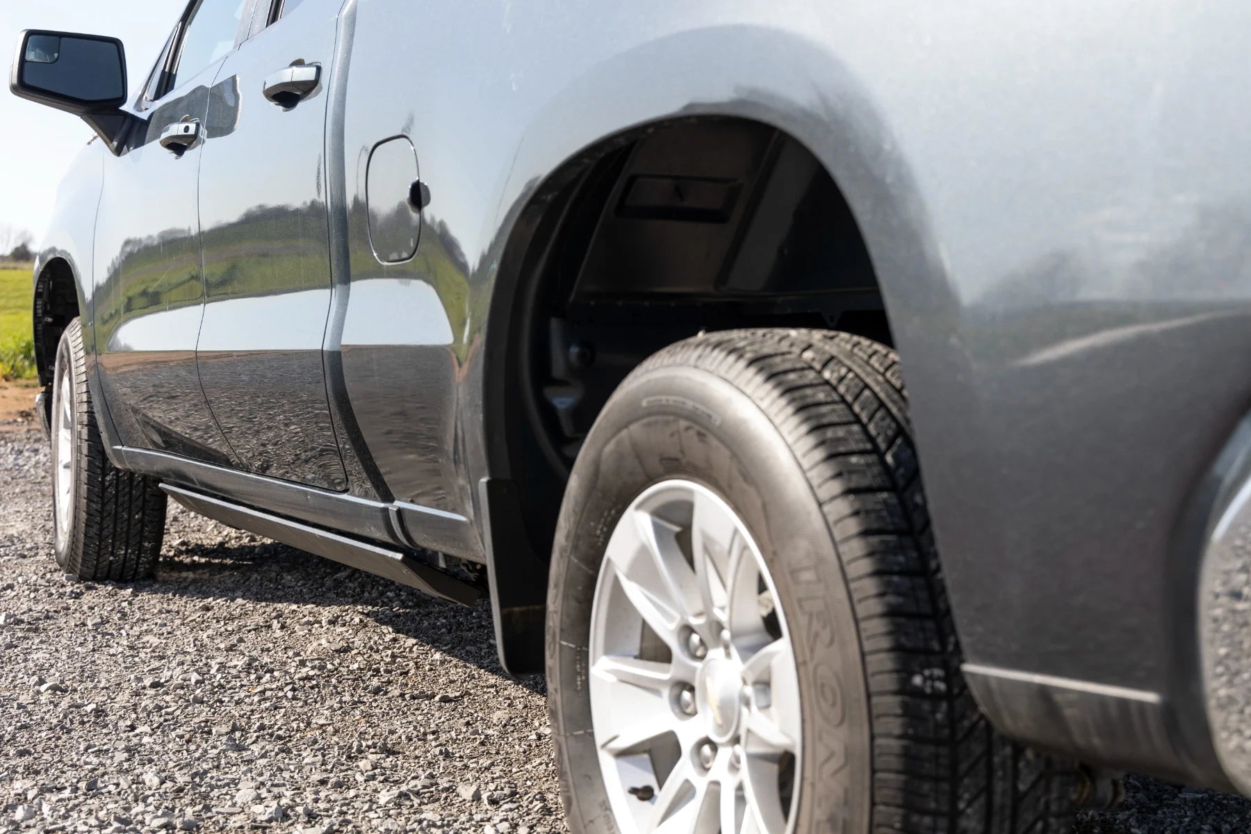 Rough Country Power Running Boards Chevy/GMC 1500/2500HD/3500HD (19-25)