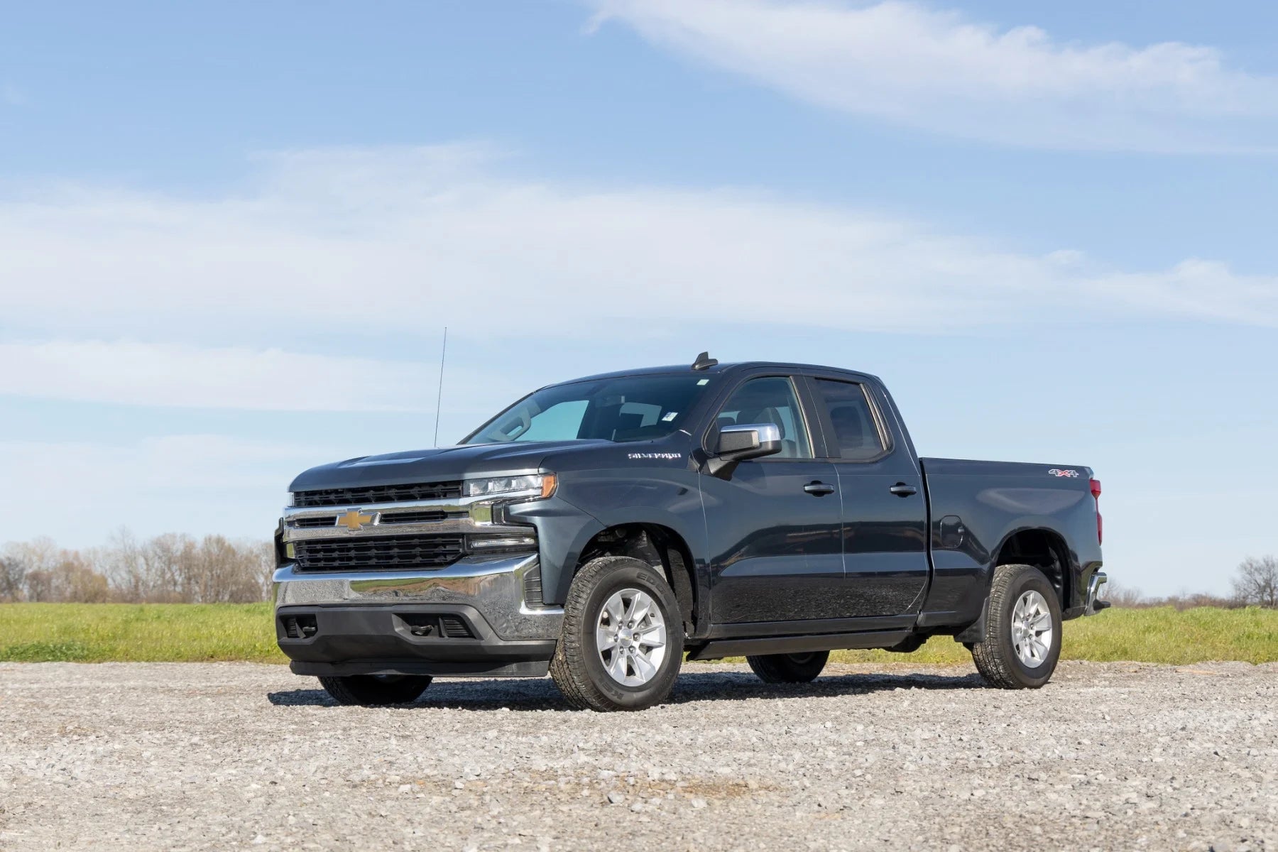 Rough Country Power Running Boards Chevy/GMC 1500/2500HD/3500HD (19-25)
