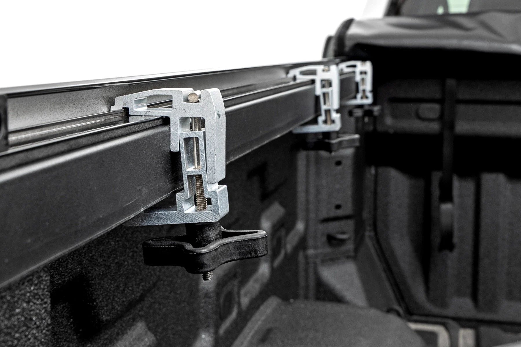 Rough Country Soft Roll Up Bed Cover Chevy/GMC Sierra 1500 (19-25)/Silverado 1500 (19-25)