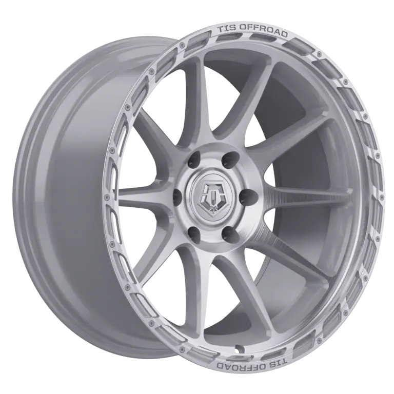 6in Lift N3 Bundle w/ 22x12 Silver Brushed Wheels & 35in Ironman MTX - 4wd