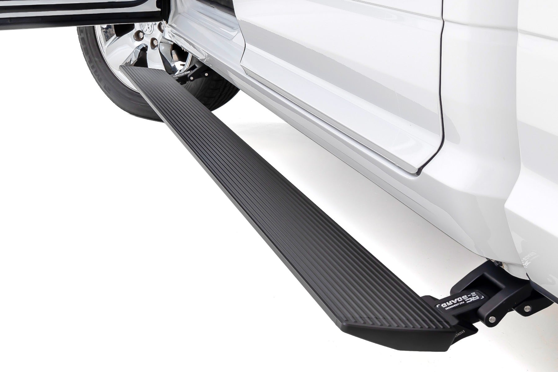 Rough Country Power Running Boards Dual Electric Motor | Ram 1500 2WD/4WD (2009-2018 & Classic)
