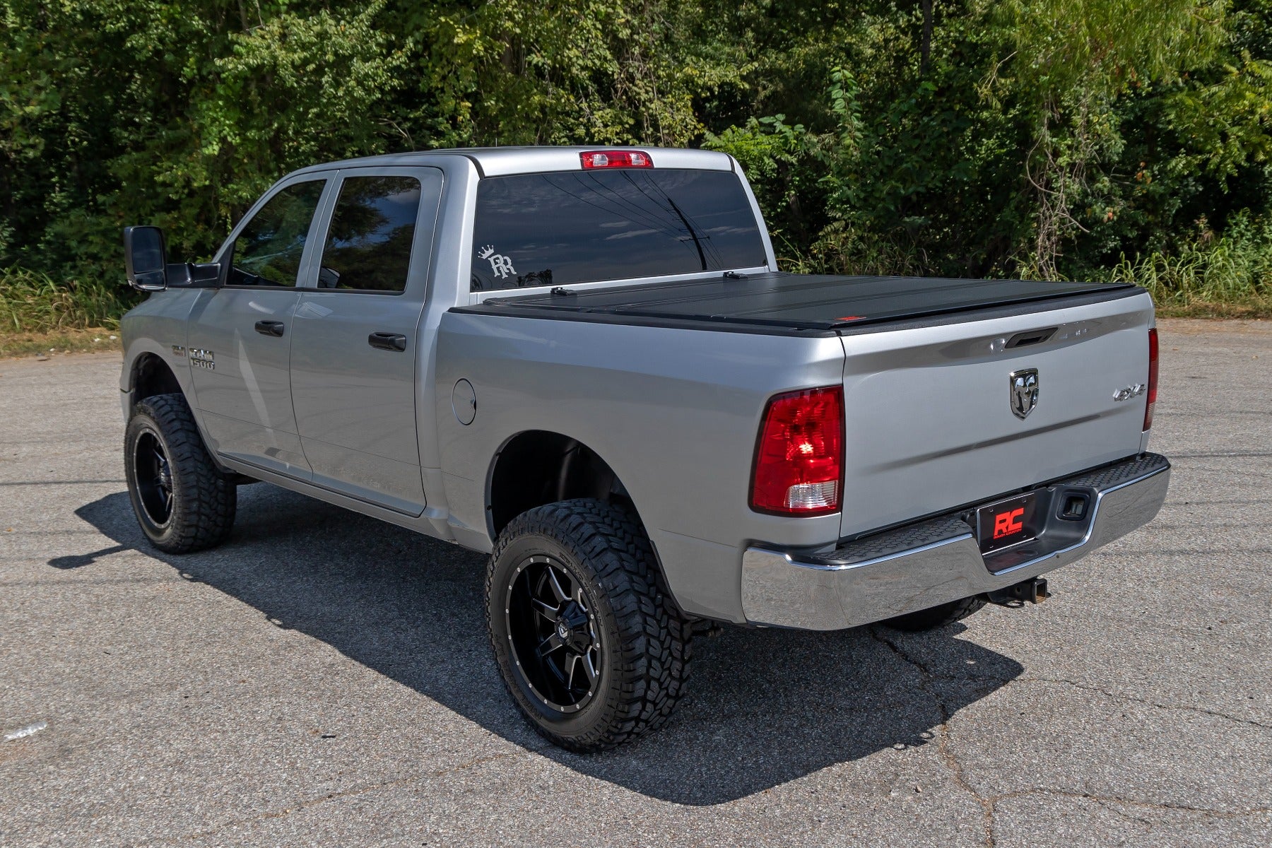 Rough Country Hard Tri-Fold Flip Up Bed Cover 6'4" Bed | Ram 1500/2500/3500 (10-25 & Classic)