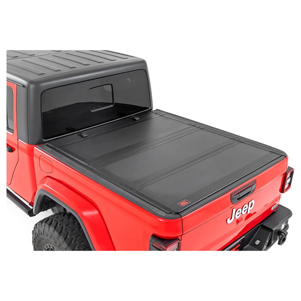 Rough Country Hard Tri-Fold Flip Up Bed Cover 5' Bed | Jeep Gladiator JT 4WD (2020-2025)