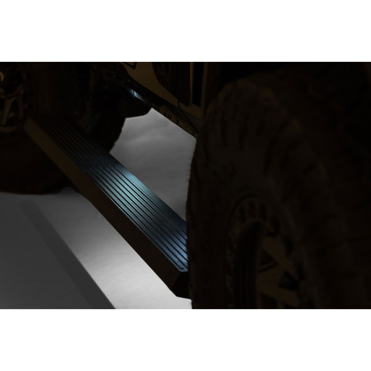 Rough Country Power Running Boards Dual Electric Motor | Jeep Gladiator JT 4WD (20-25)