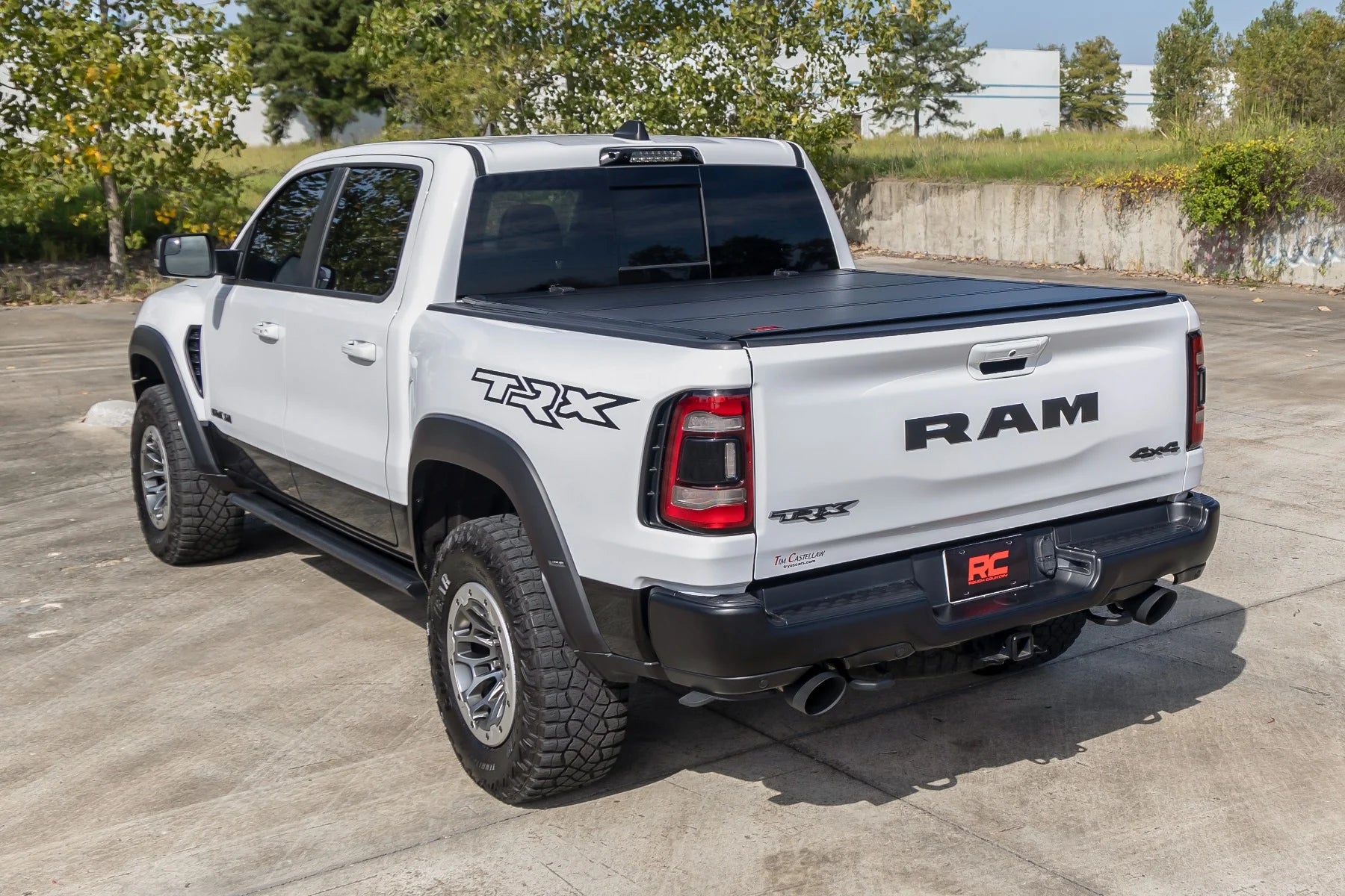 Rough Country Hard Tri-Fold Flip Up Bed Cover Ram 1500 (19-25)/1500 TRX (21-24)