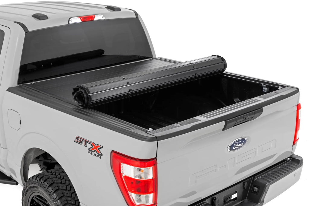 Rough Country Hard Roll Up Bed Cover 5'7" Bed | Ford F-150 (15-25)/F-150 Lightning (22-25)