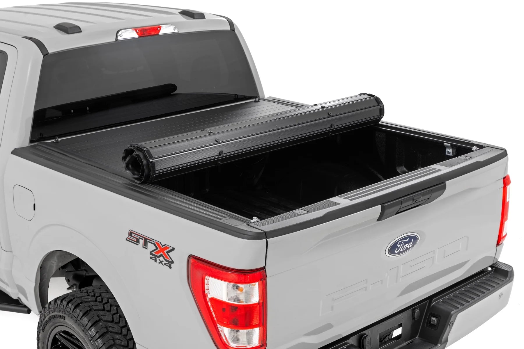 Rough Country Hard Roll Up Bed Cover 5'7" Bed | Ford F-150 (15-25)/F-150 Lightning (22-25)