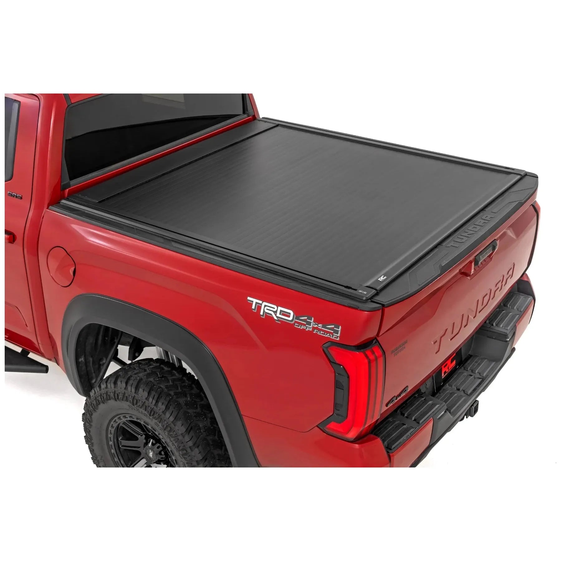 Rough Country Powered Retractable Bed Cover 5'7" Bed | Toyota Tundra (22-25)