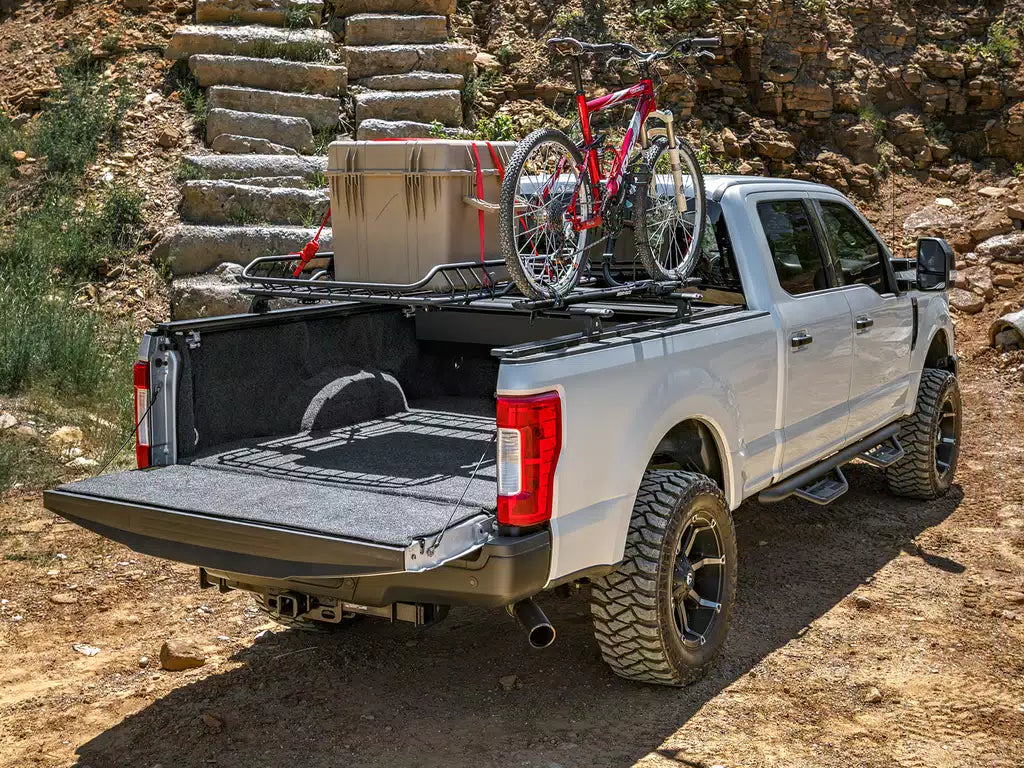 Retrax PRO XR Manual Retractable Tonneau Cover w/ T-Slot Rails (2019-2025 Ram 1500)