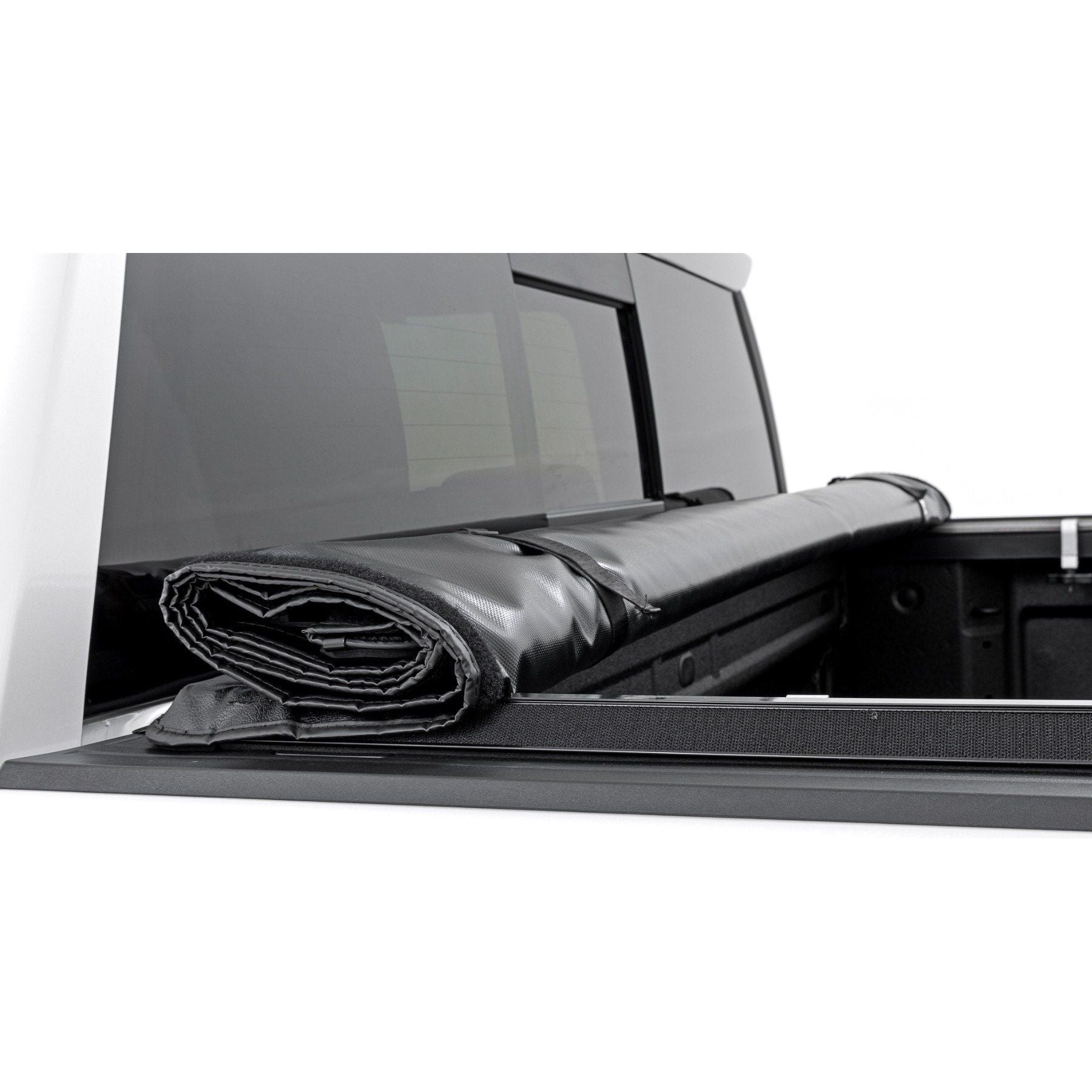 Rough Country Soft Roll Up Bed Cover 5'10 Chevy/GMC Sierra 1500 (19-25)/Silverado 1500 (19-25)